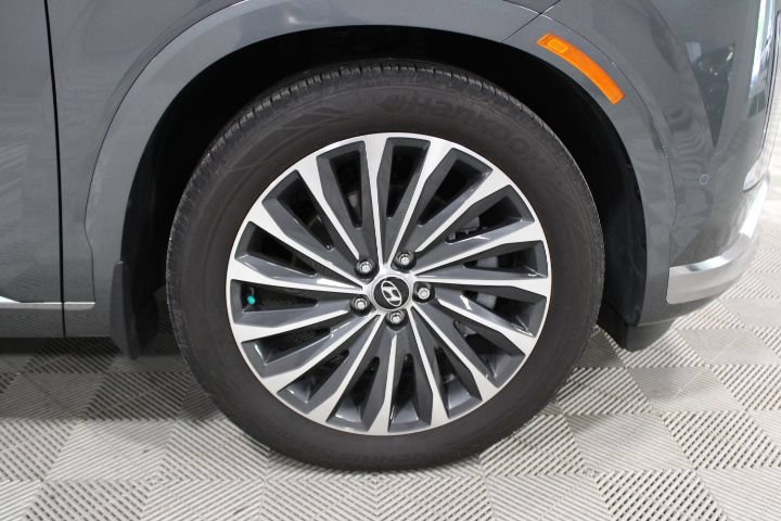 Used 2025 Hyundai Palisade Calligraphy AWD/4WD image 47