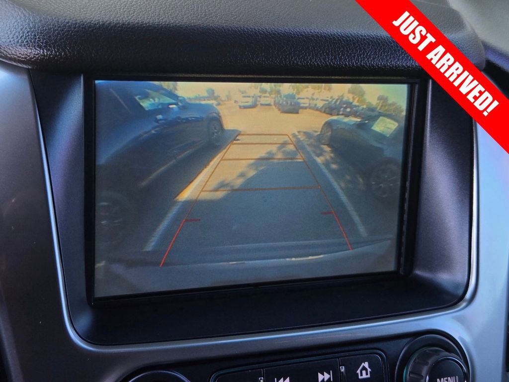 Used 2019 Chevrolet Suburban Premier AWD/4WD image 23