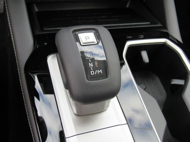 New 2026 Mitsubishi Outlander SE image 18