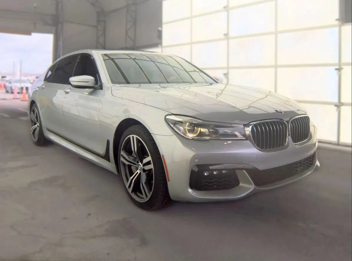 Used 2018 BMW 750i w/ Executive Package