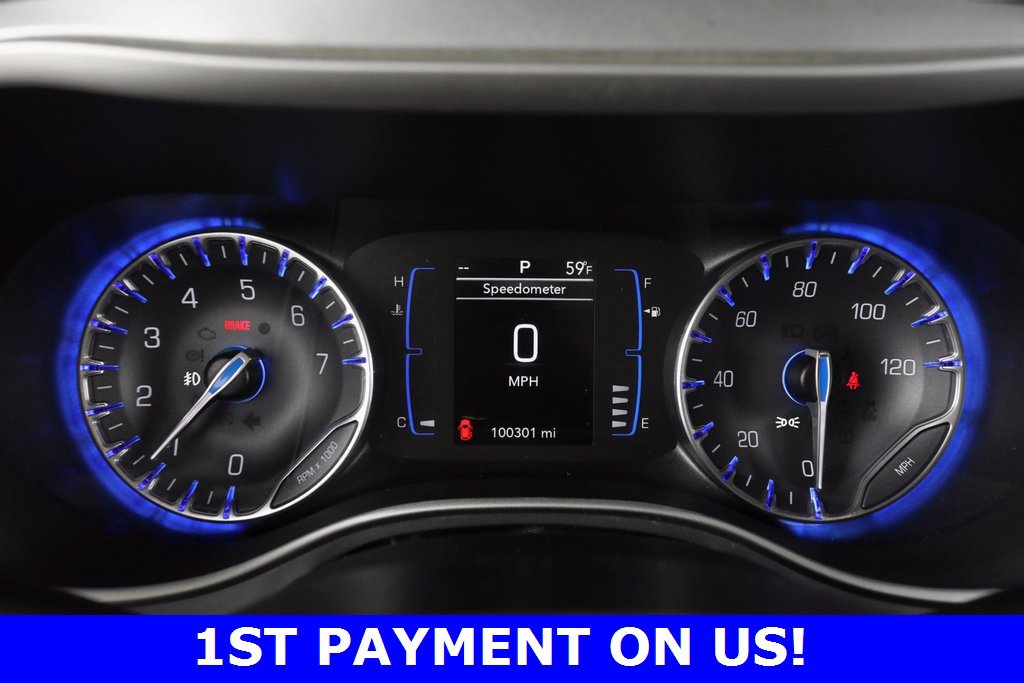 Used 2020 Chrysler Pacifica Touring w/ S Appearance Package image 37