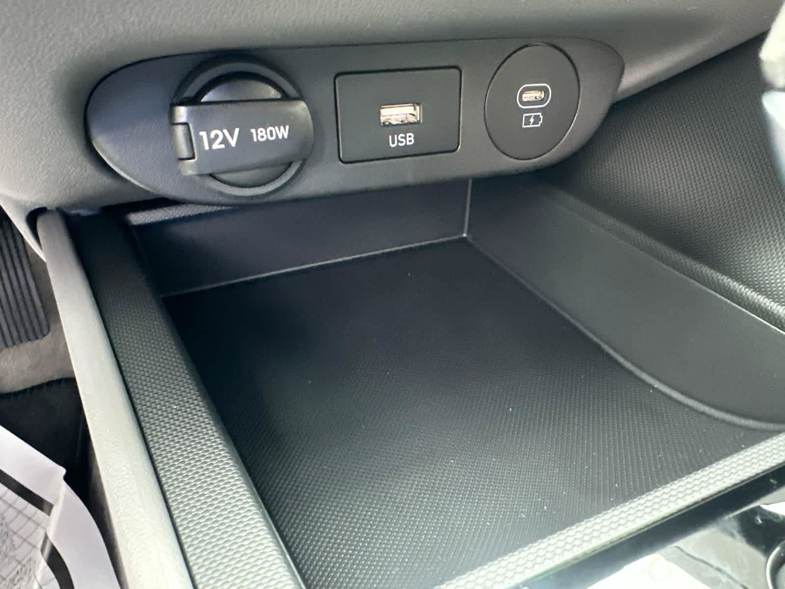 New 2026 Hyundai Elantra SE FWD image 15
