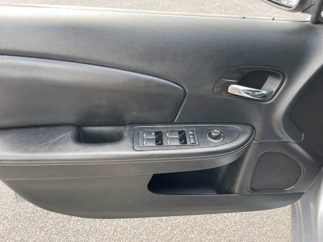 Used 2014 Chrysler 200 Limited w/ Sun/Sound Group image 15