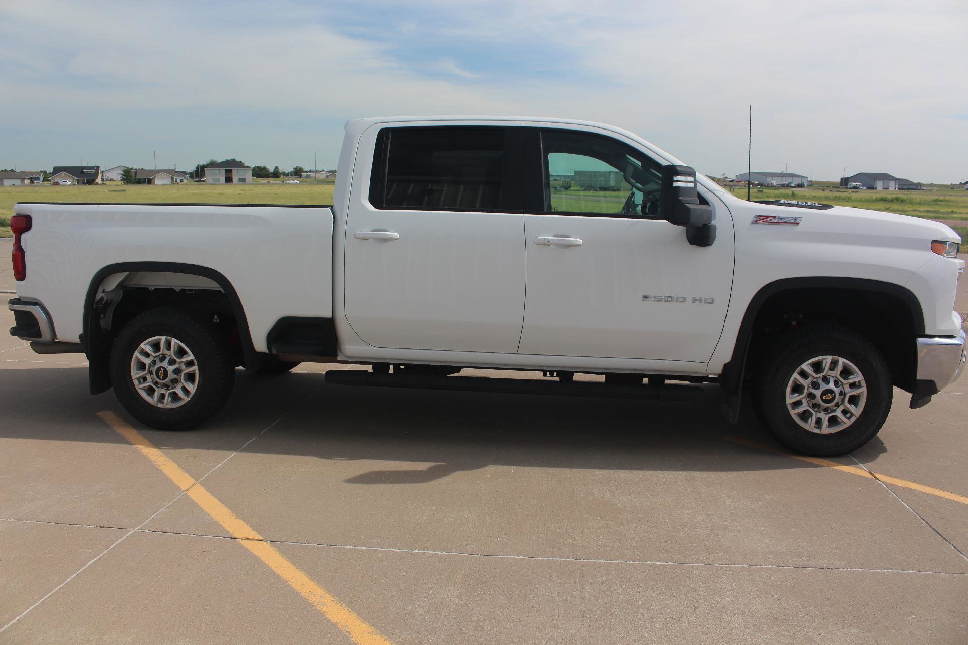 Used 2024 Chevrolet Silverado 2500 LT w/ All Star Edition image 5