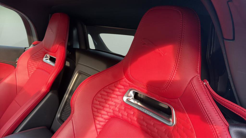 Used 2022 Jaguar F-TYPE Convertible RWD image 24