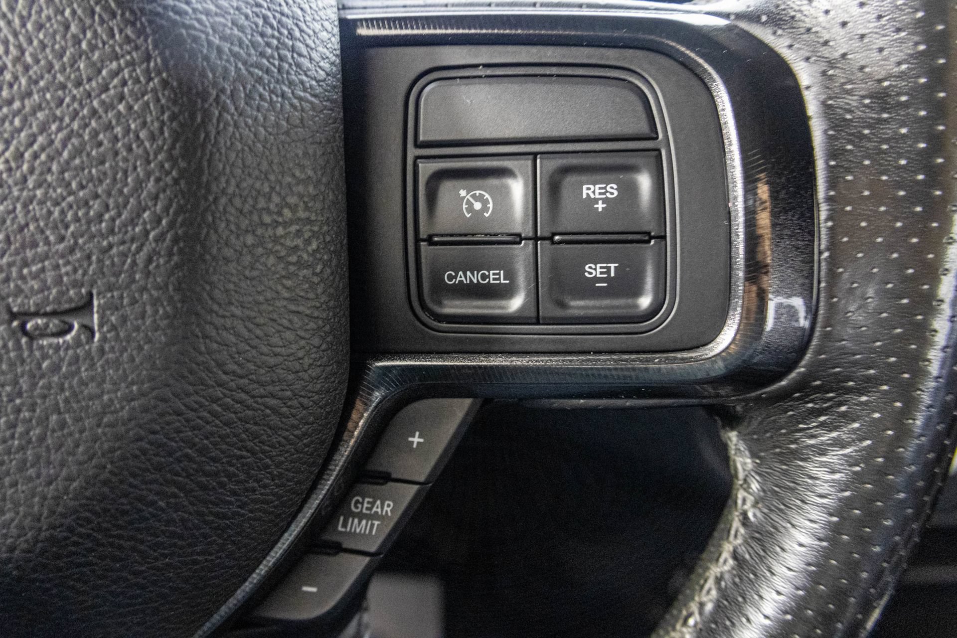 Used 2021 RAM 2500 Power Wagon AWD/4WD image 32