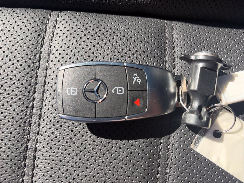 New 2026 Mercedes-Benz GLS 580 4MATIC image 58
