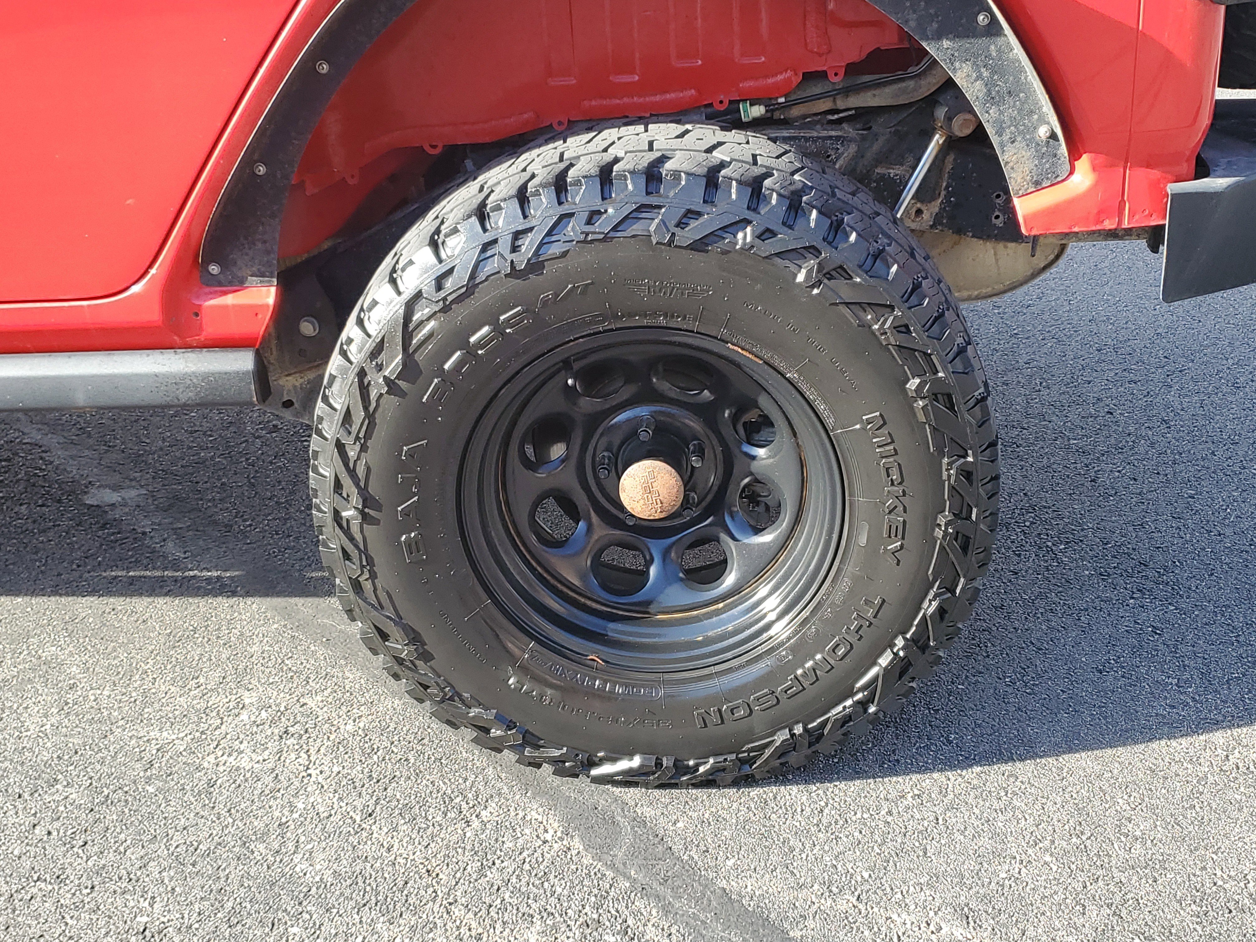 Used 2018 Jeep Wrangler Unlimited Sport image 9