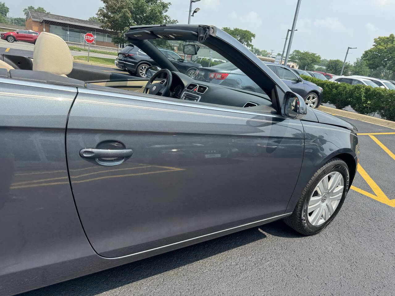 Used 2008 Volkswagen Eos Komfort image 17