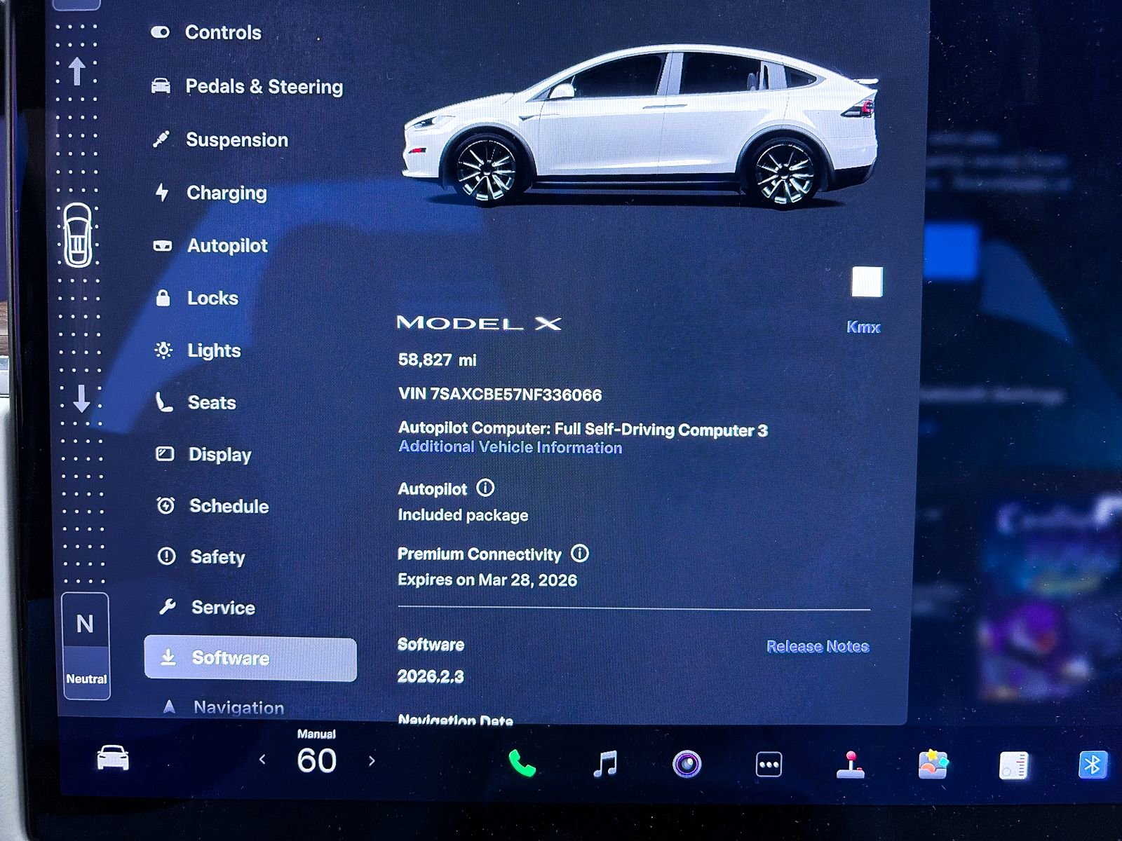 Used 2022 Tesla Model X image 24
