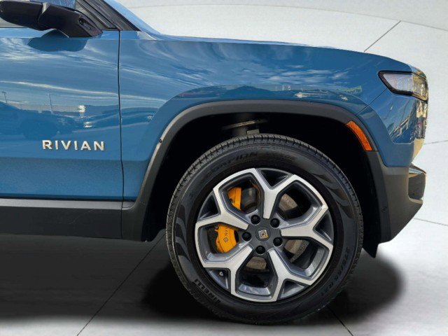 Used 2022 Rivian R1T Adventure image 55