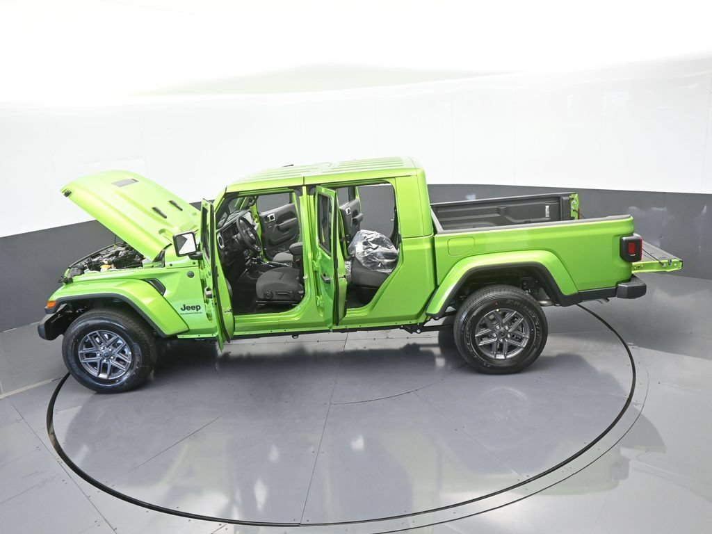 Used 2025 Jeep Gladiator Sport AWD/4WD image 60