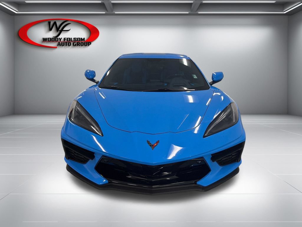 Used 2021 Chevrolet Corvette Stingray Premium Cpe w/ Z51 Performance Package RWD image 2