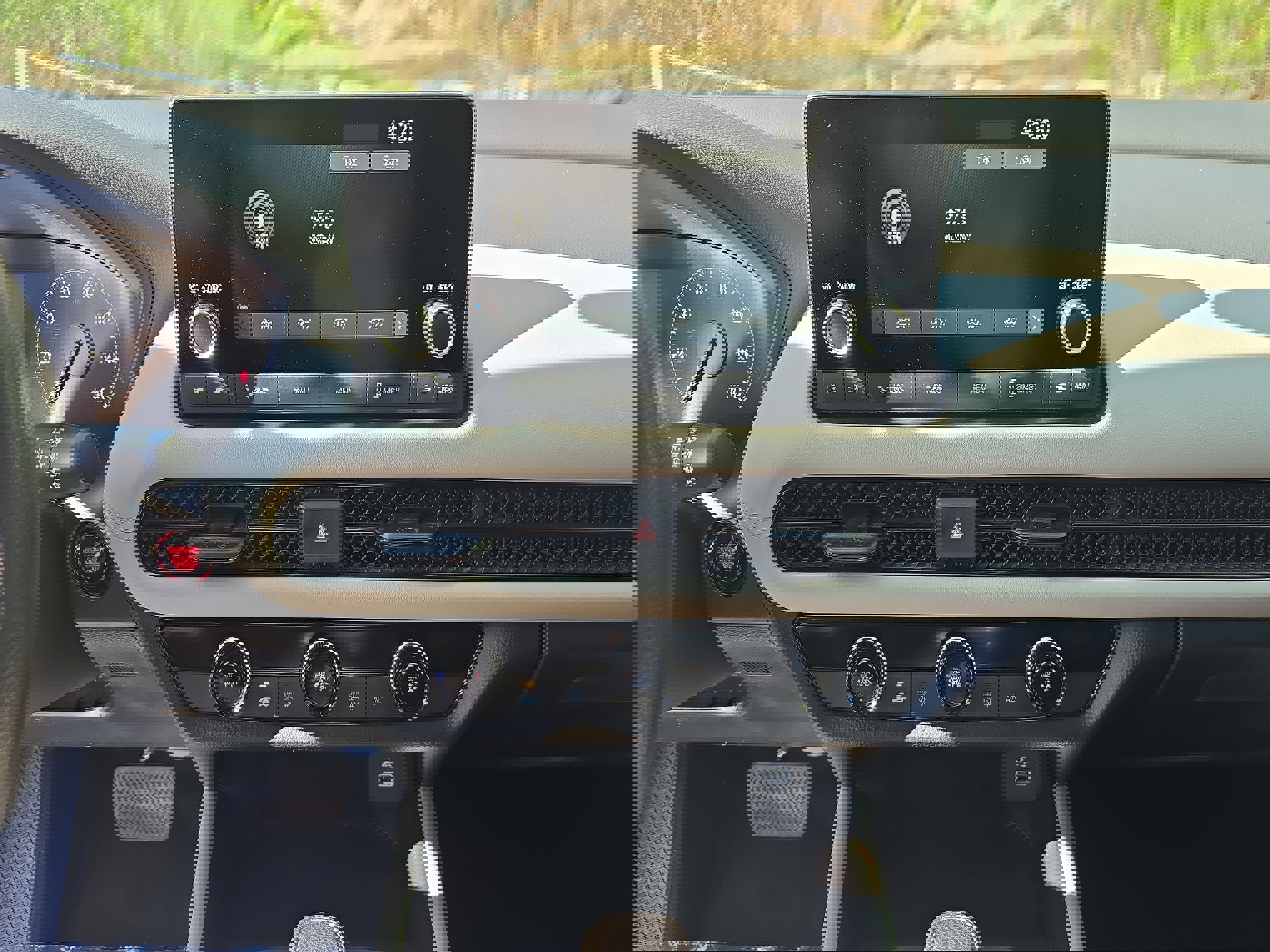 Used 2024 Honda HR-V LX image 19