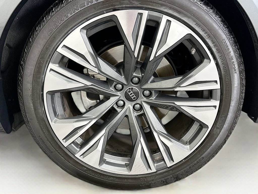 Certified 2025 Audi Q8 Premium Plus w/ Premium Plus Package image 30