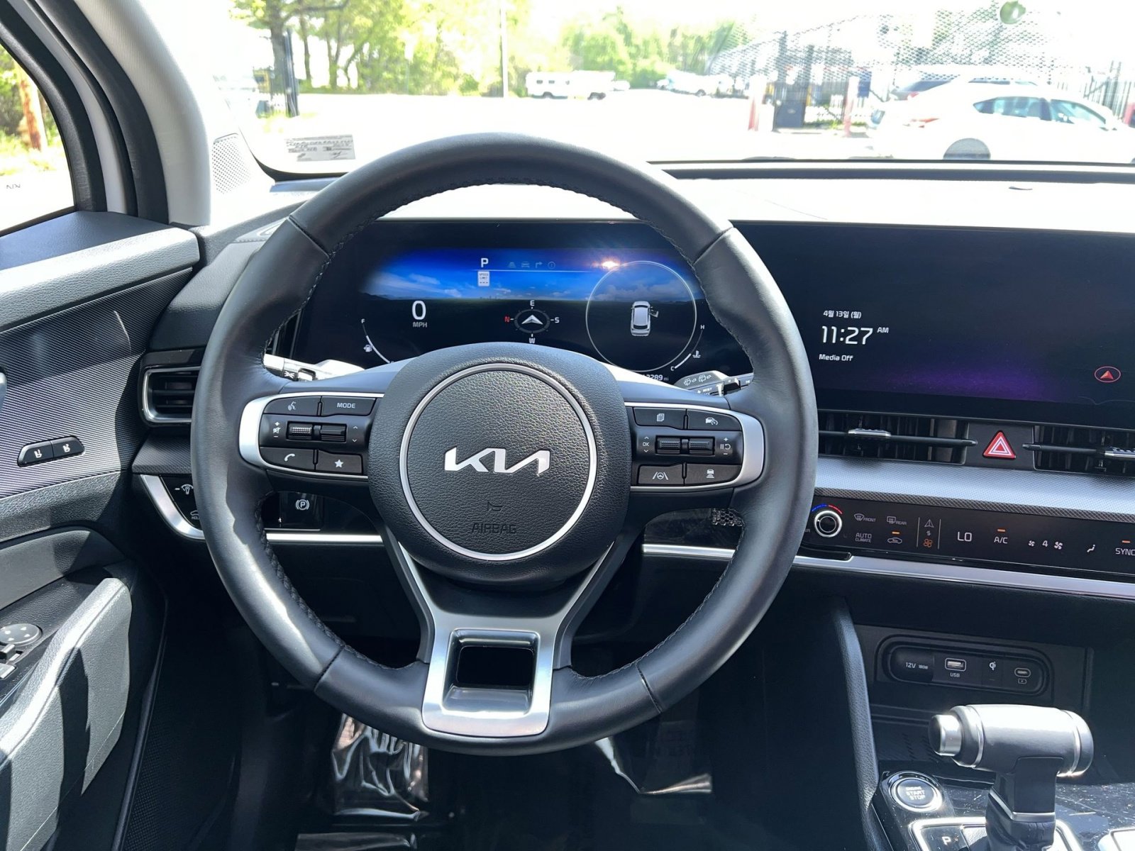 Used 2024 Kia Sportage SX image 25