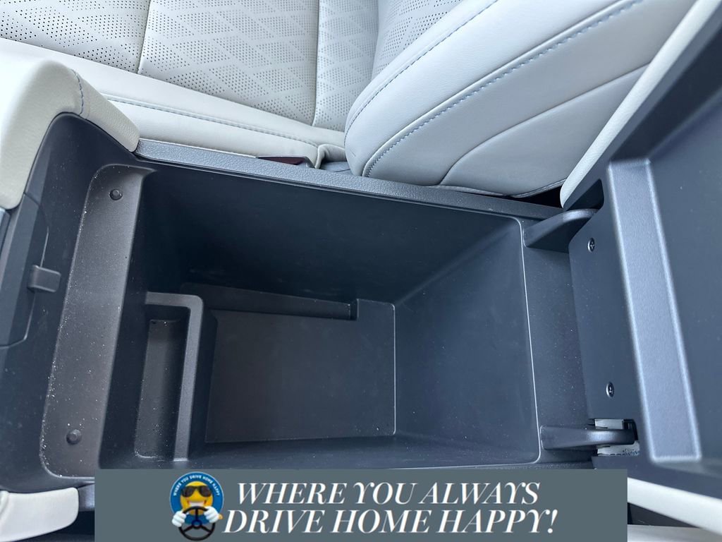 Used 2025 Nissan Murano Platinum w/ Cargo Package image 19