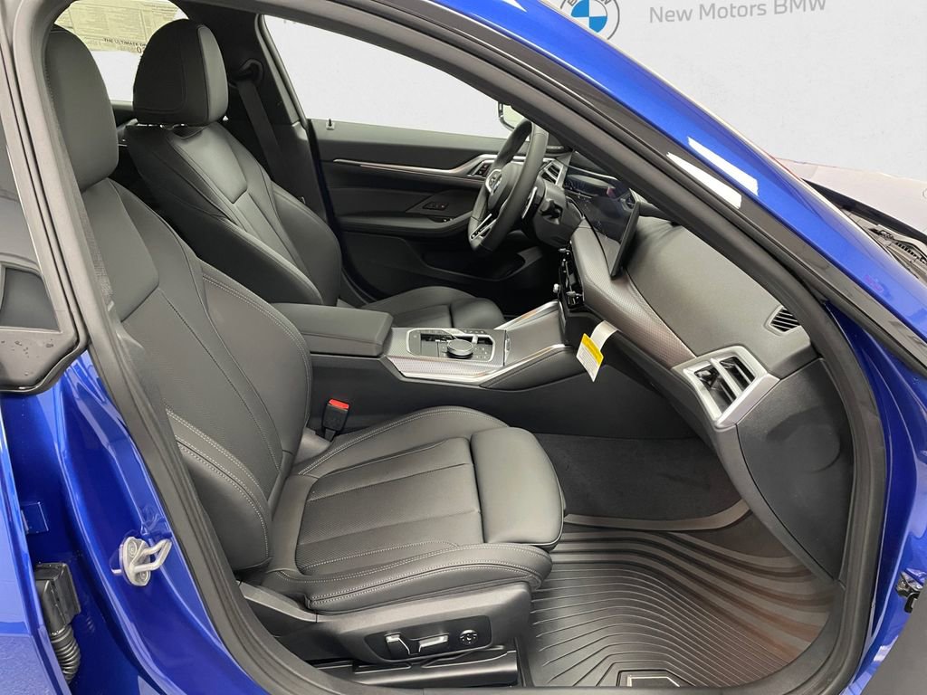 New 2026 BMW 430i xDrive w/ M Sport Package image 13