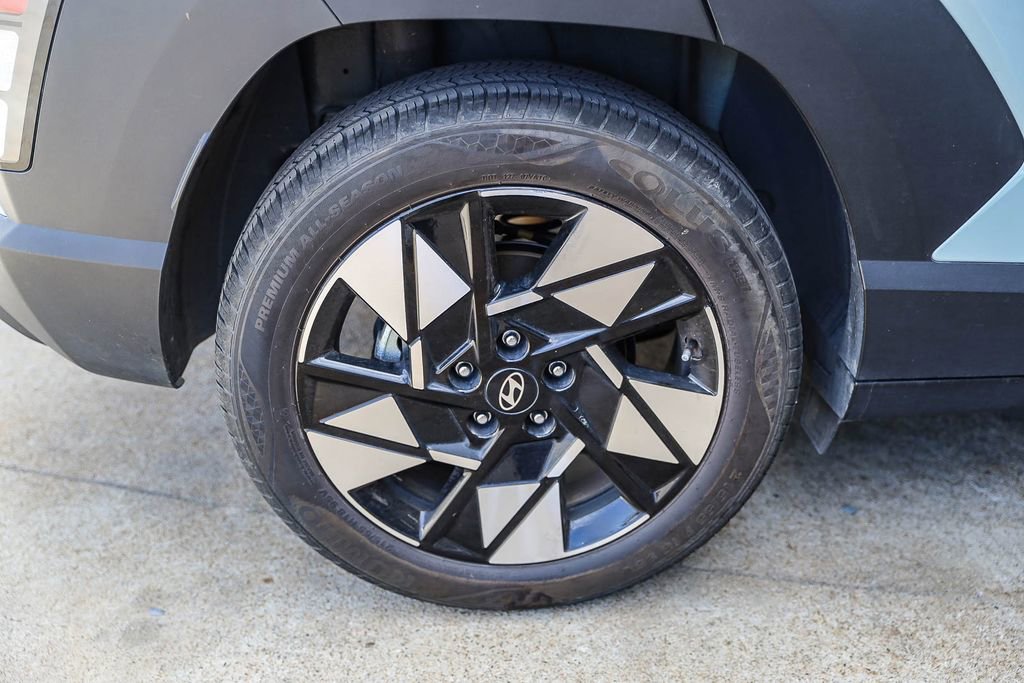Certified 2024 Hyundai Kona SEL FWD image 2