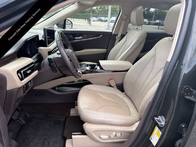 Certified 2023 Lincoln Nautilus Reserve w/ Equipment Group 201A AWD/4WD image 12