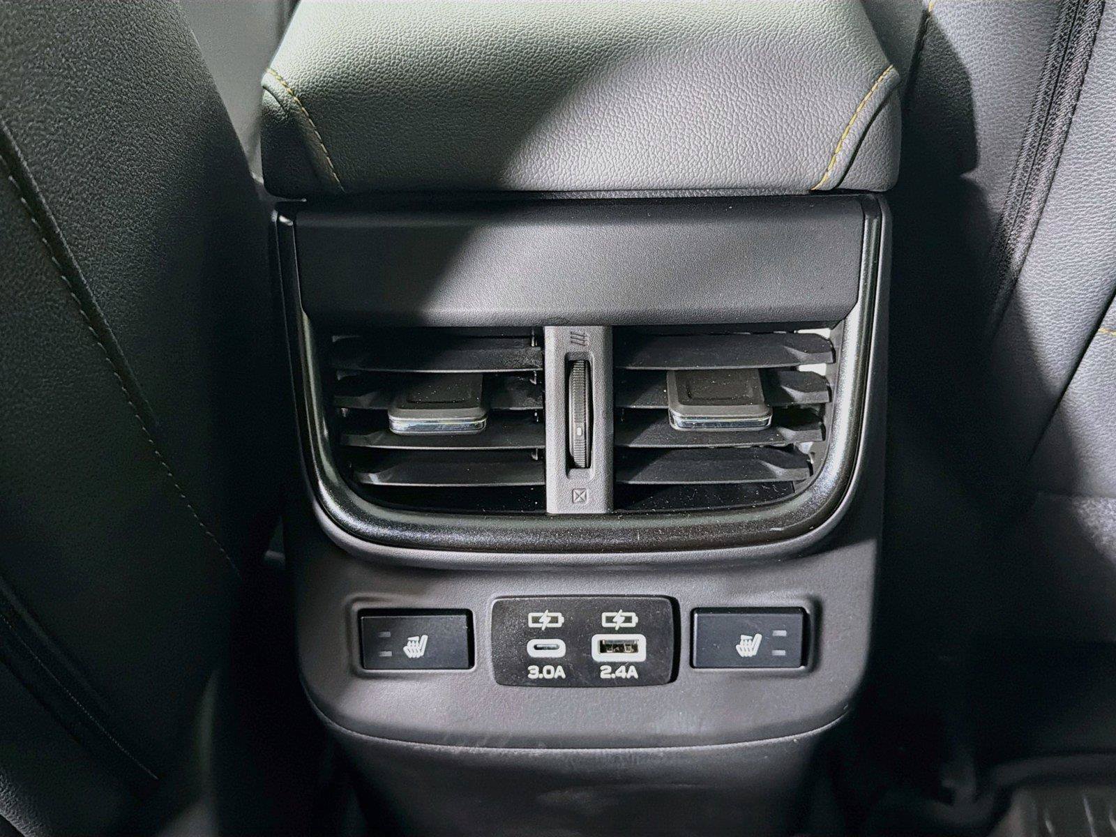 Used 2025 Subaru Outback Wilderness AWD/4WD image 29