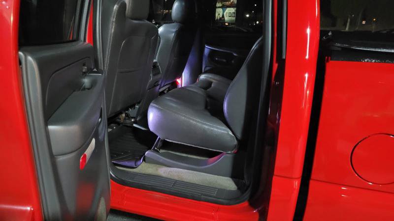 Used 2004 Chevrolet Silverado 2500 LT w/ Skid Plate Package image 9