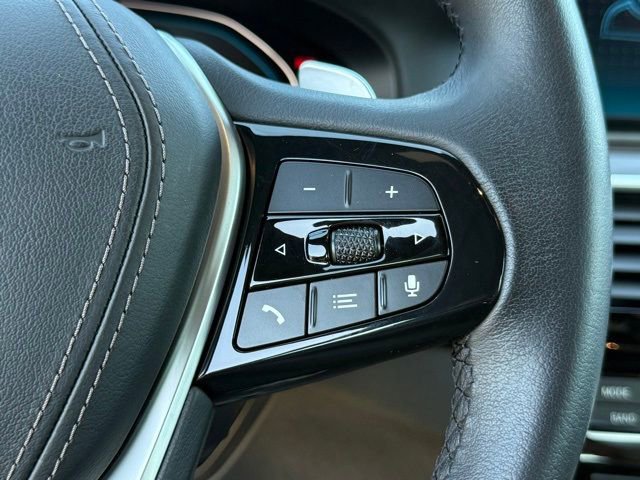 Certified 2023 BMW 530e w/ Convenience Package image 25