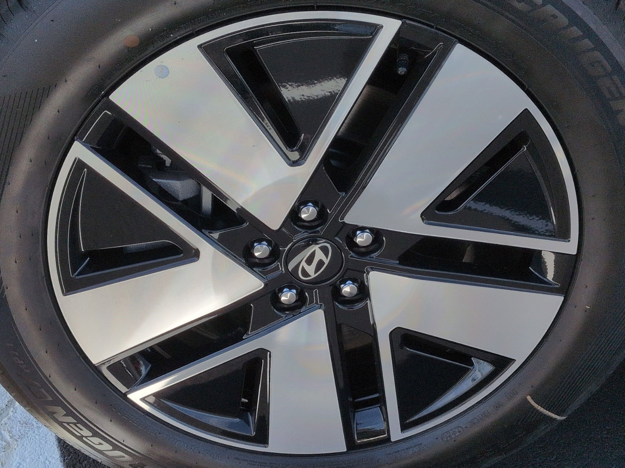 Used 2026 Hyundai Ioniq 9 SEL image 13