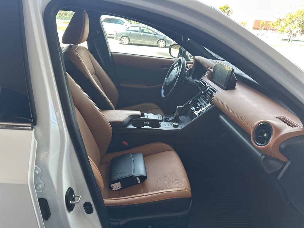 Used 2024 Lexus IS 300 w/ Comfort Package image 10