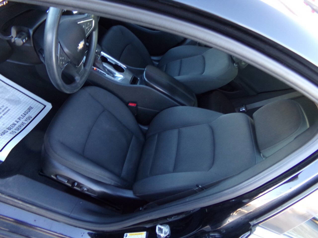 Used 2021 Chevrolet Malibu LT image 11