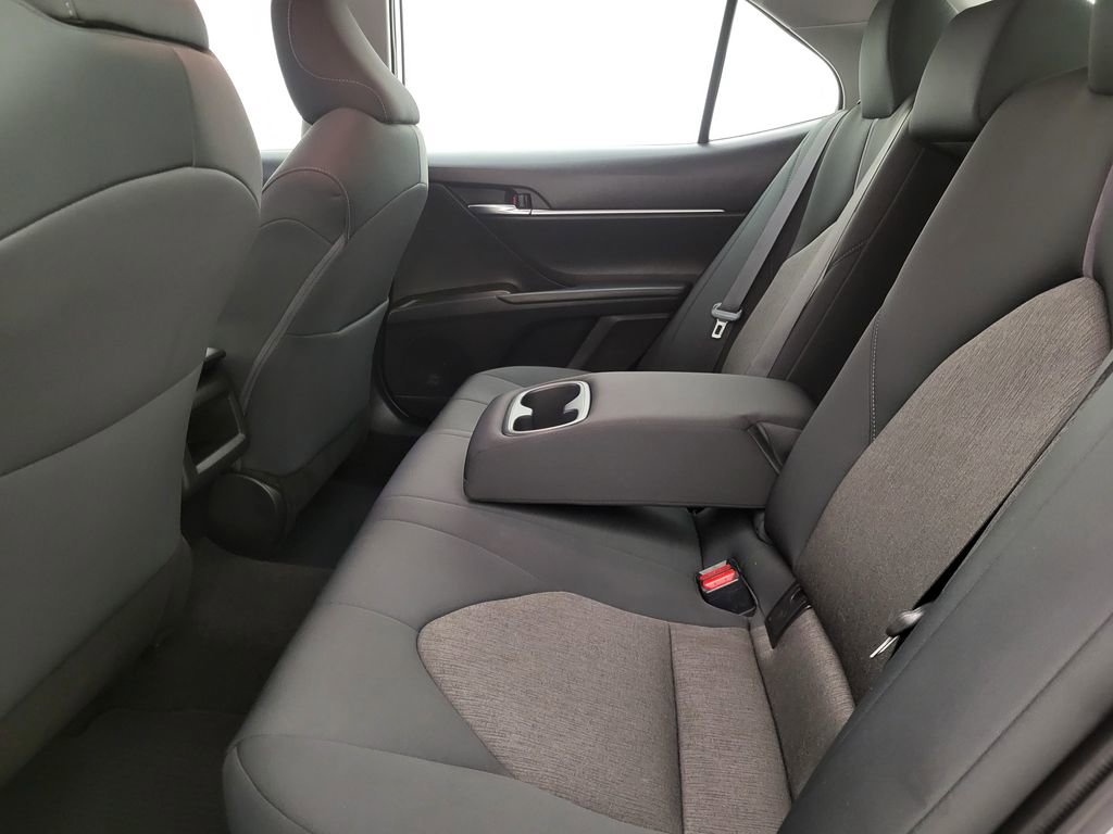 Used 2022 Toyota Camry LE image 37