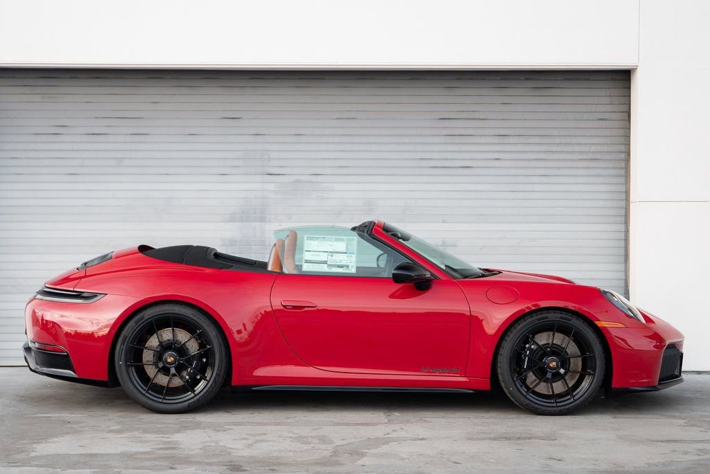 New 2026 Porsche 911 Carrera GTS RWD image 8