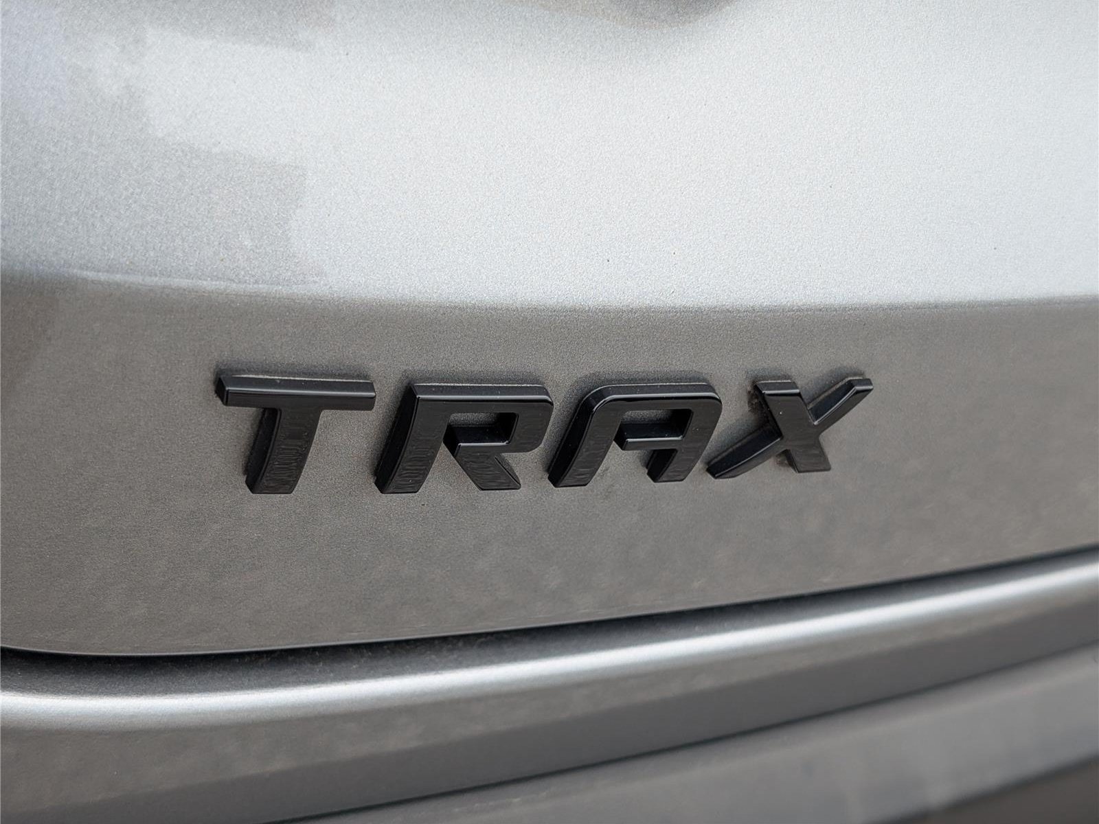Used 2024 Chevrolet Trax RS w/ Driver Confidence Package FWD image 9