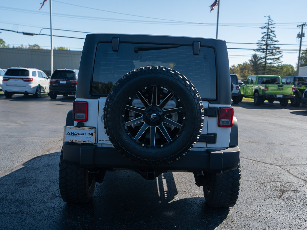 Used 2018 Jeep Wrangler Unlimited Sport w/ LED Lighting Group AWD/4WD image 8