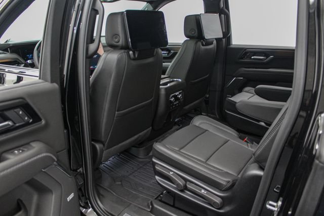 New 2026 GMC Yukon XL Denali w/ Denali Reserve Package AWD/4WD image 17