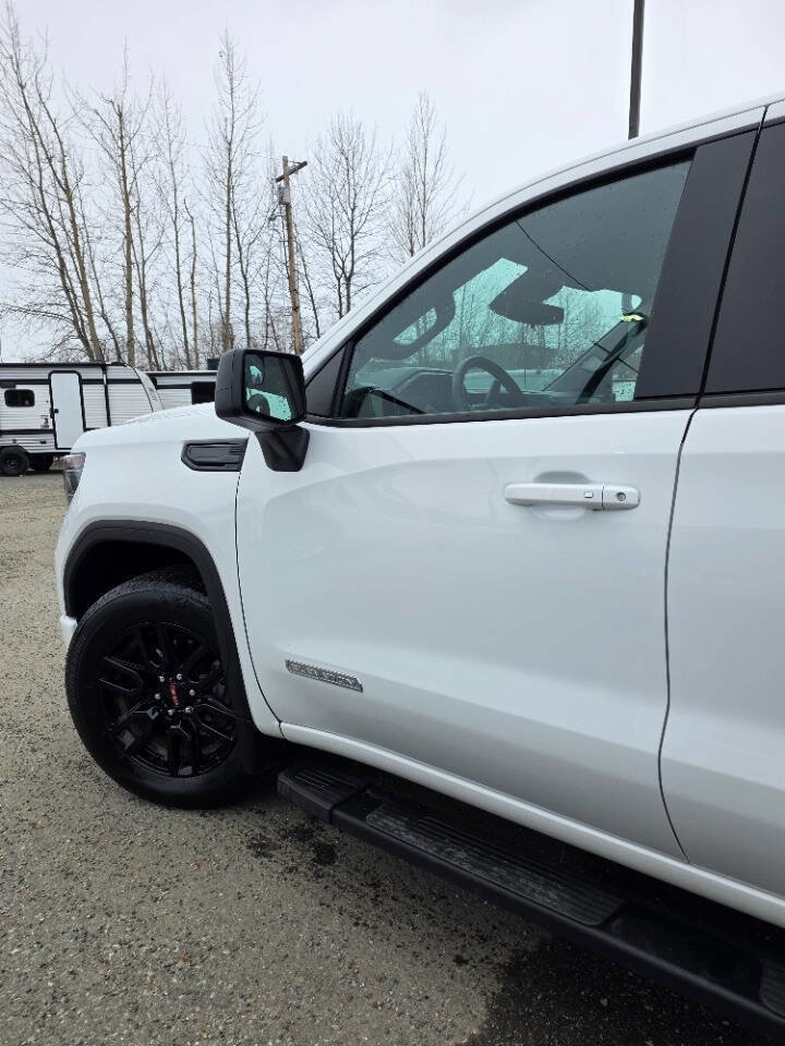 Used 2024 GMC Sierra 1500 Elevation AWD/4WD image 4