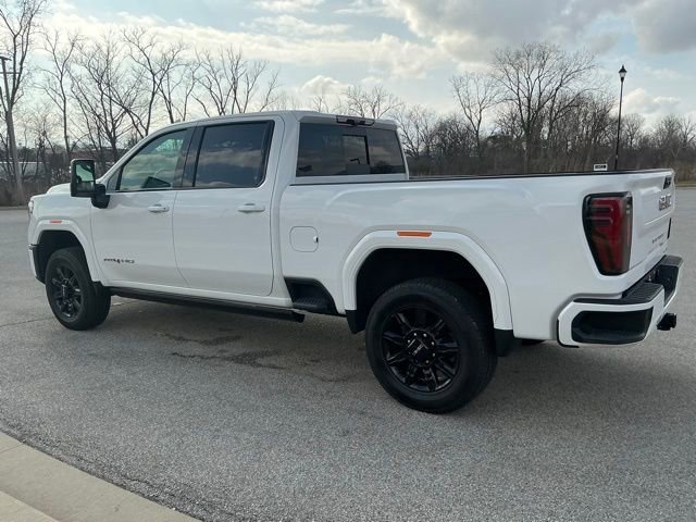 Used 2024 GMC Sierra 2500 AT4 w/ AT4 Premium Plus Package image 4