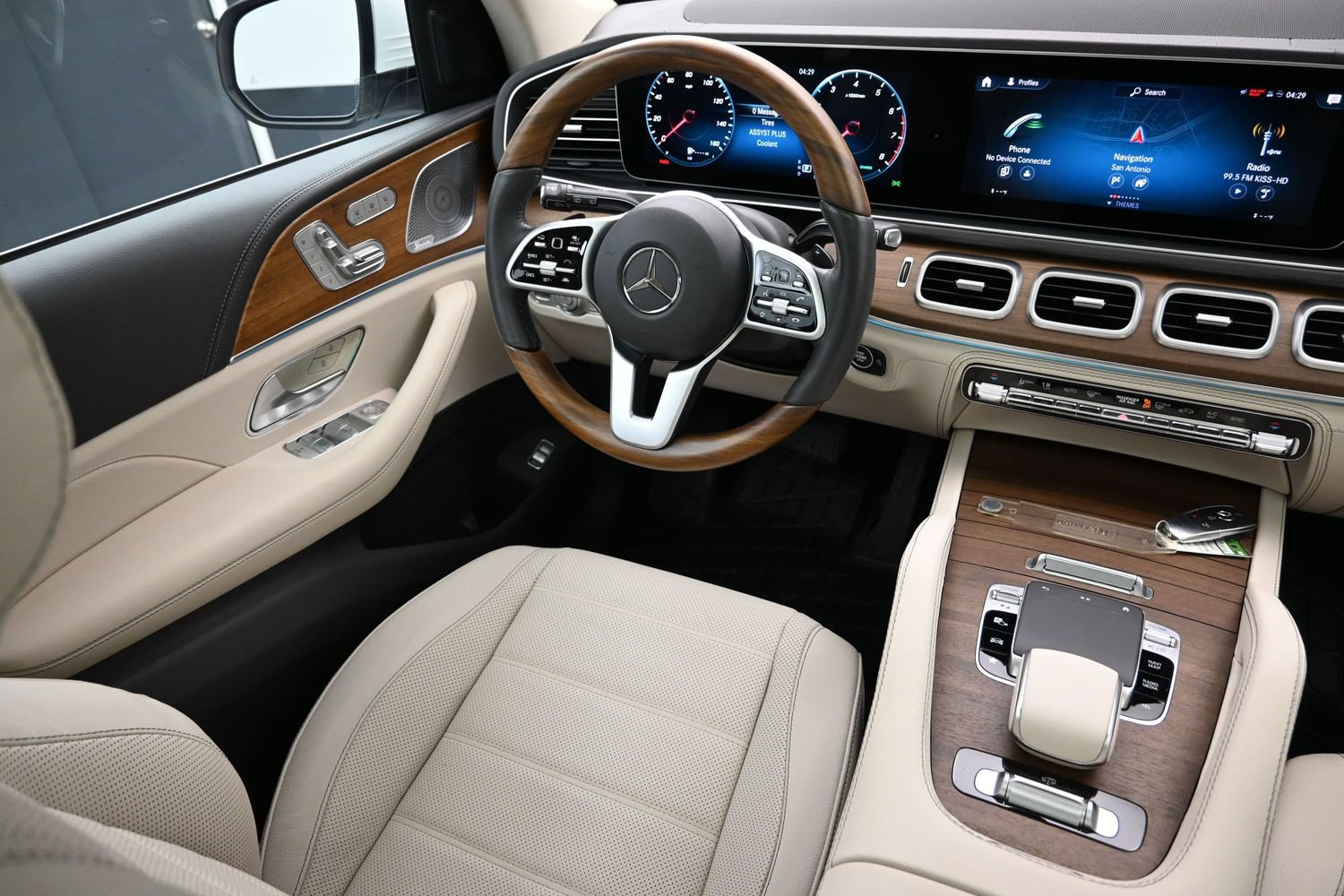 Used 2020 Mercedes-Benz GLE 450 4MATIC image 24