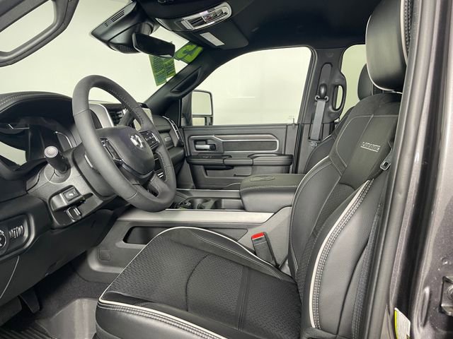 Used 2025 RAM 3500 Laramie w/ Towing Technology Group AWD/4WD image 2