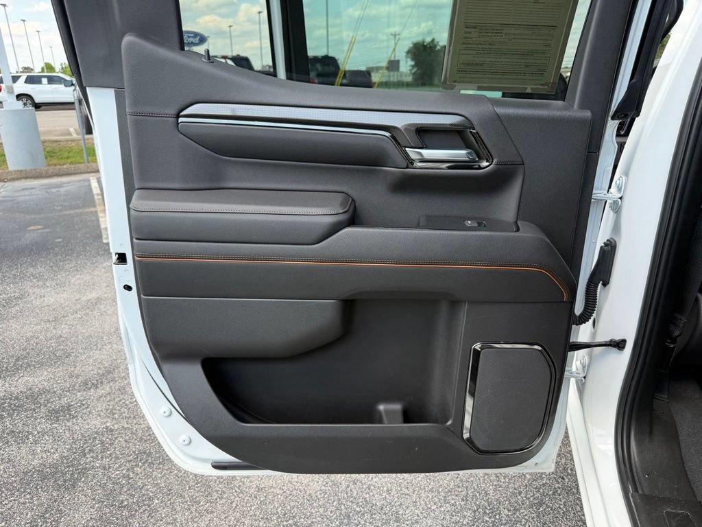 Used 2022 GMC Sierra 1500 AT4 w/ AT4 Premium Package AWD/4WD image 13