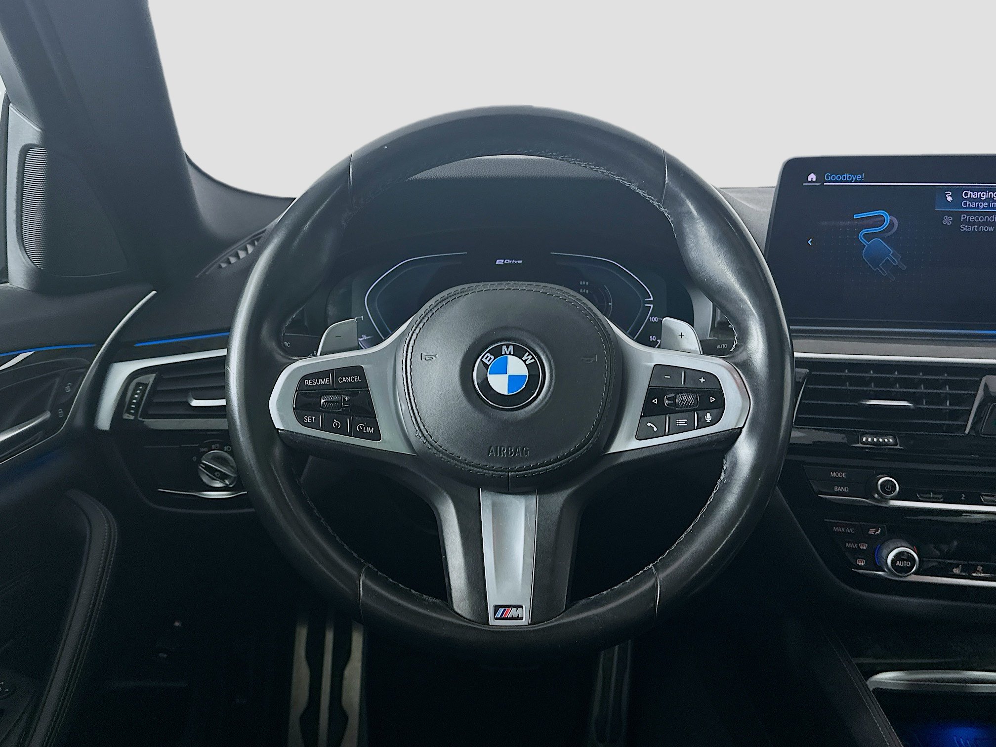 Used 2021 BMW 530e w/ M Sport Package RWD image 18