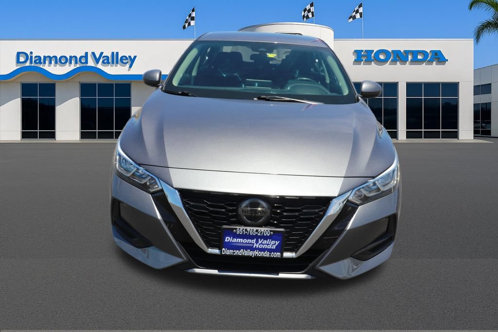 Used 2021 Nissan Sentra SV FWD image 2