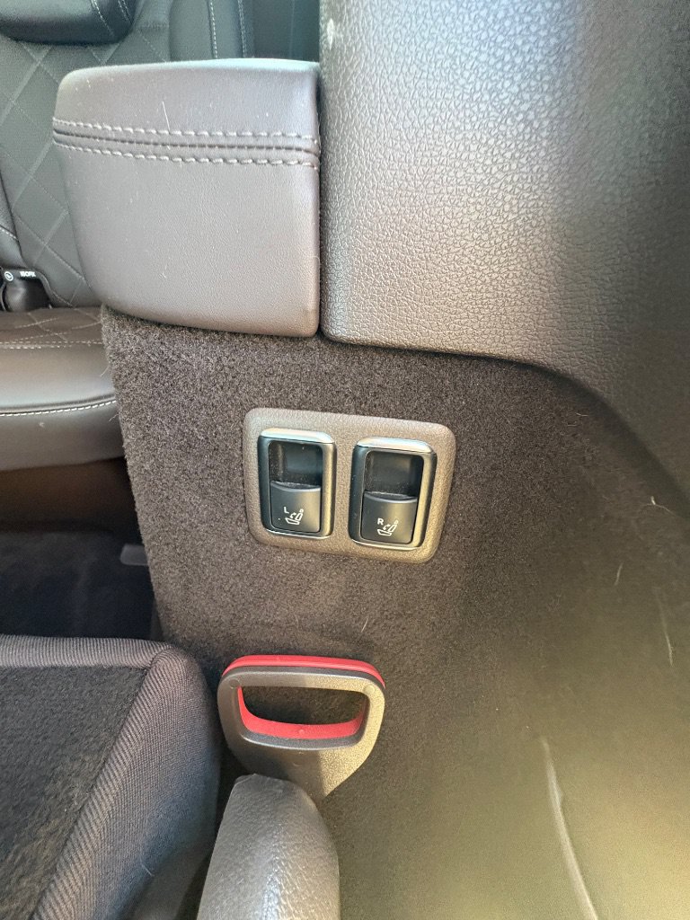 Used 2017 Mercedes-Benz GLS 550 4MATIC image 26