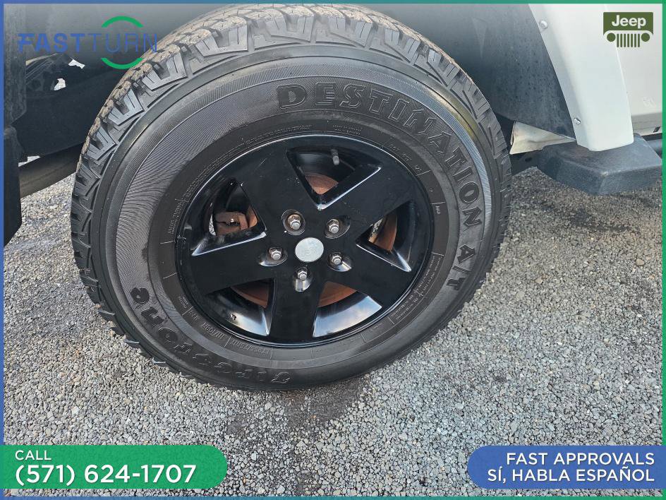 Used 2012 Jeep Wrangler Rubicon w/ PWR Convenience Group image 18