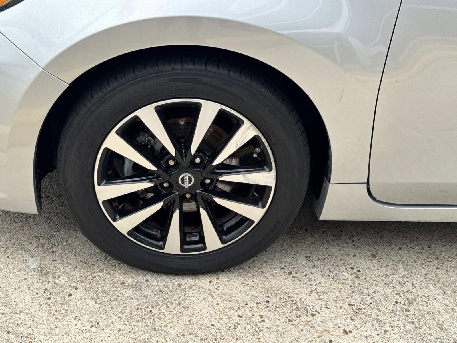 Used 2018 Nissan Altima 2.5 SL FWD image 5
