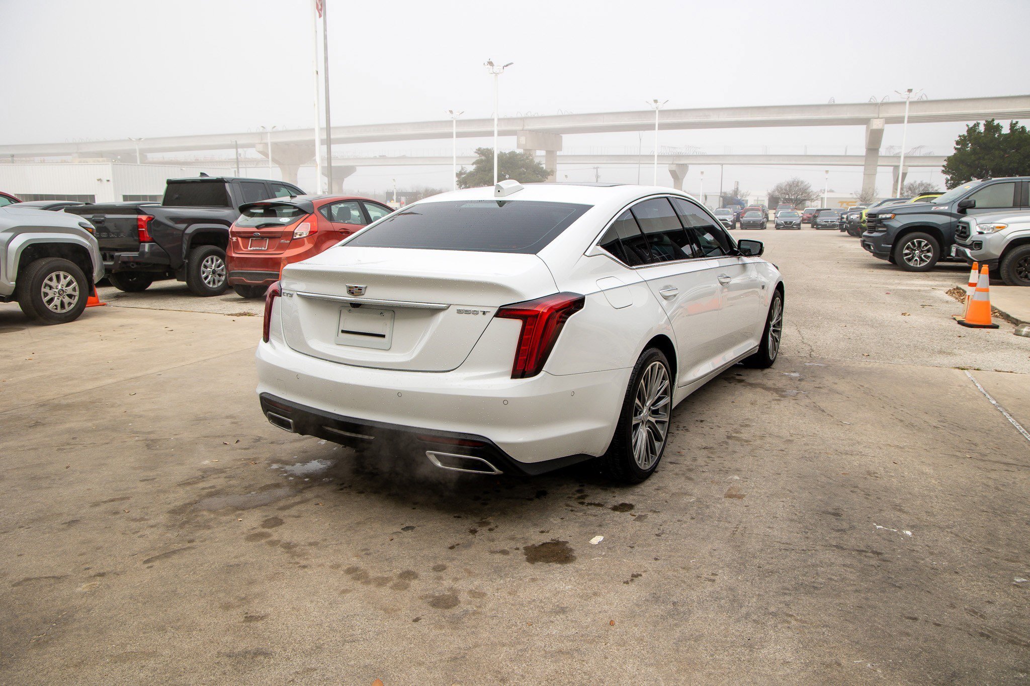 Used 2025 Cadillac CT5 Premium Luxury image 8