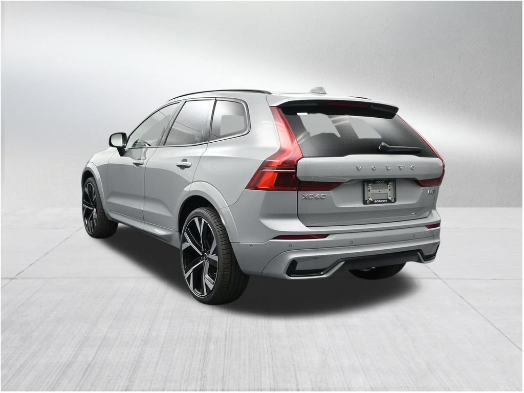 New 2026 Volvo XC60 B5 Ultra AWD/4WD image 3