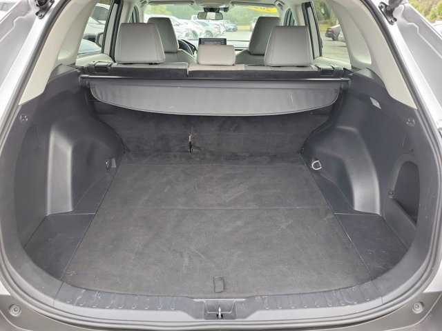Used 2021 Toyota RAV4 XLE Premium image 19