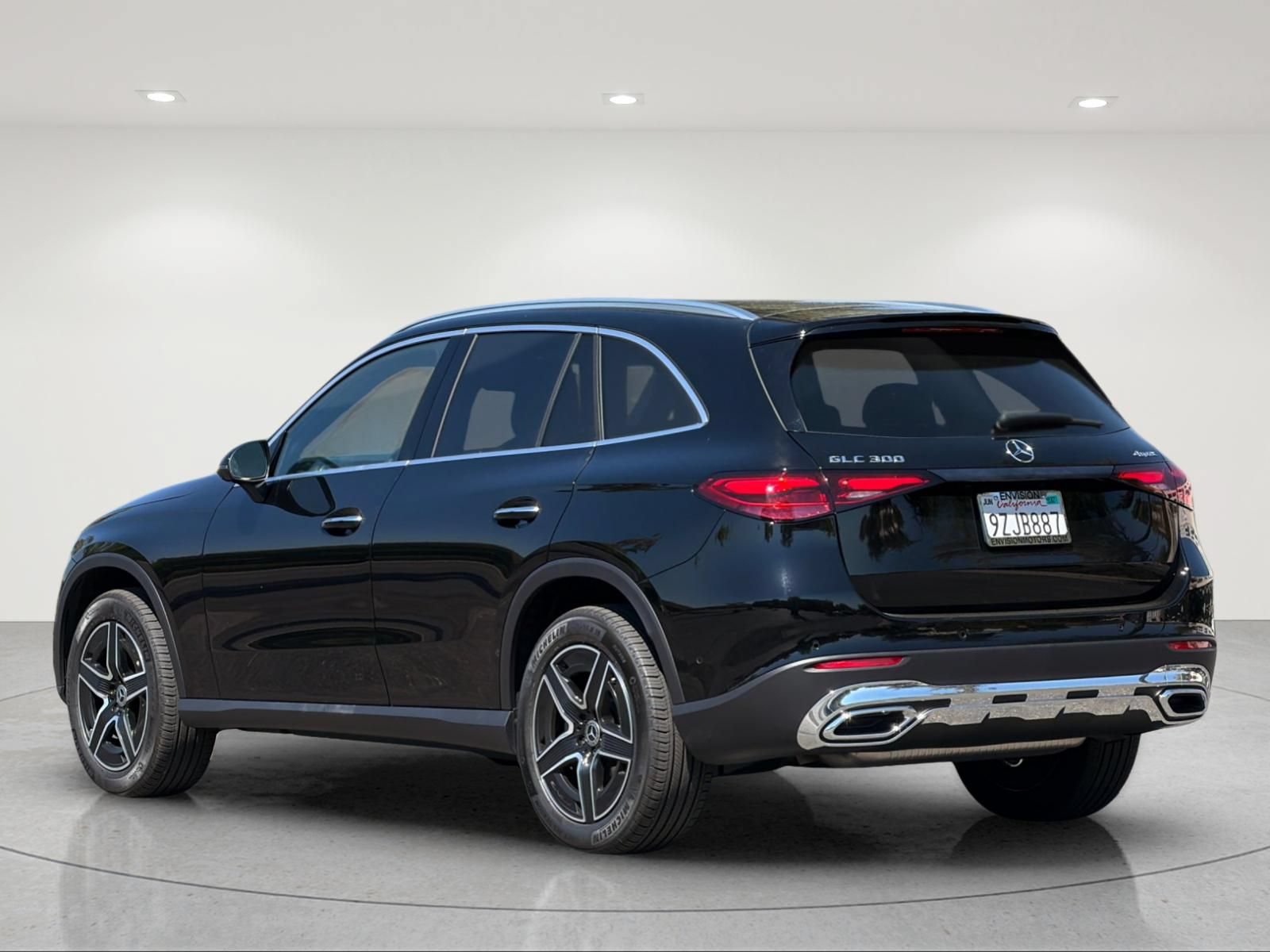 Certified 2026 Mercedes-Benz GLC 300 4MATIC image 3