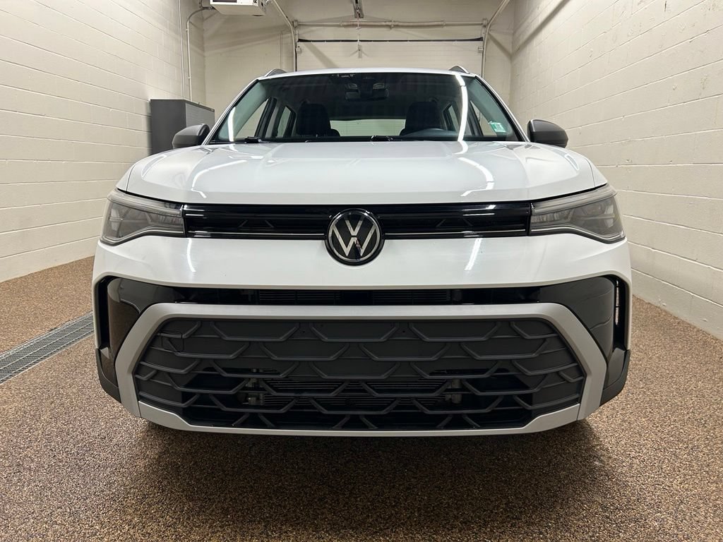Used 2025 Volkswagen Taos S AWD/4WD image 6